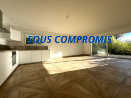 Maison-Villa - Tosse